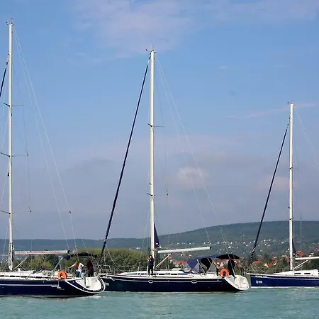 Bavaria Cruzer Alsóörs